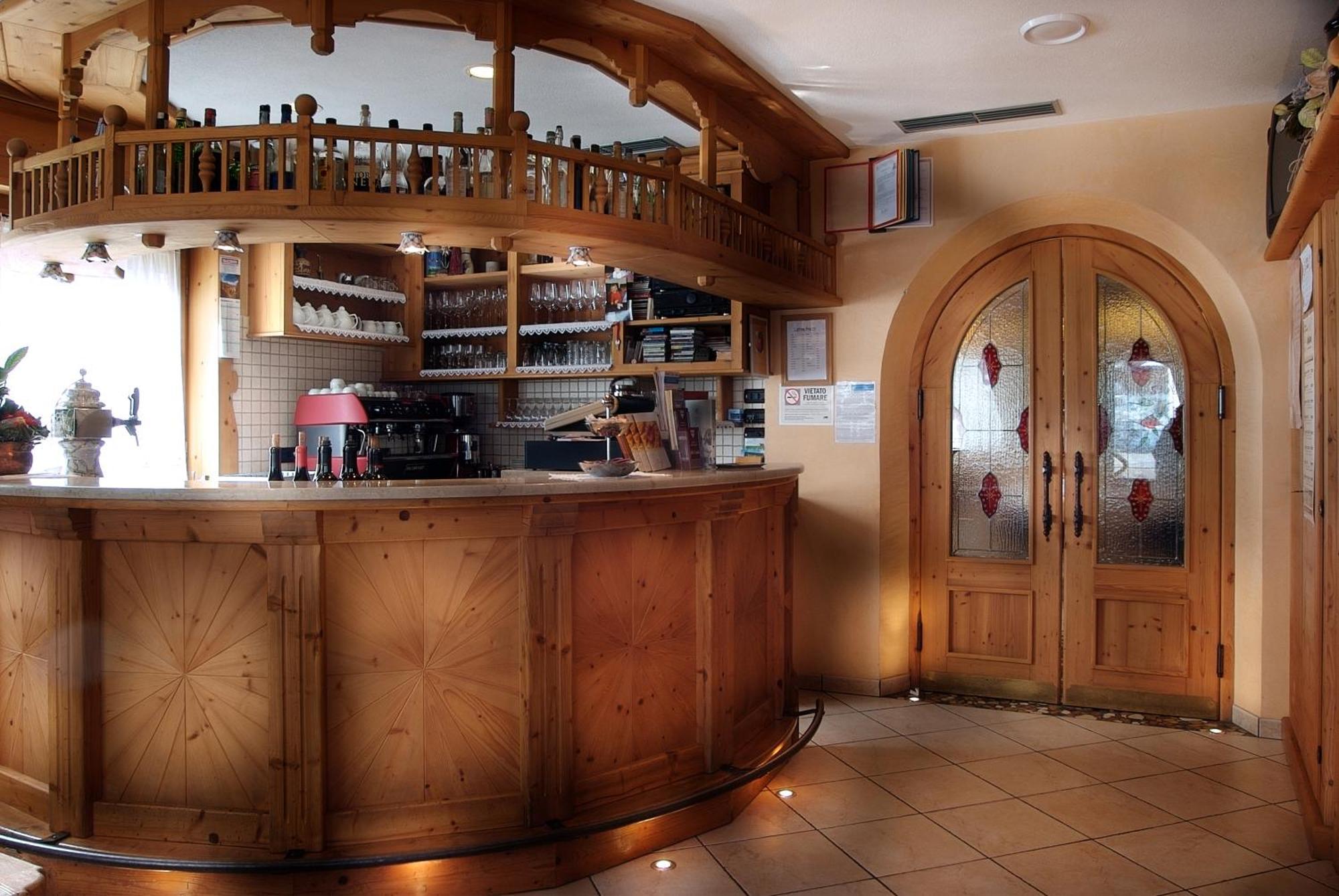 Albergo Ristorante Alle Codole Canale dʼAgordo 외부 사진