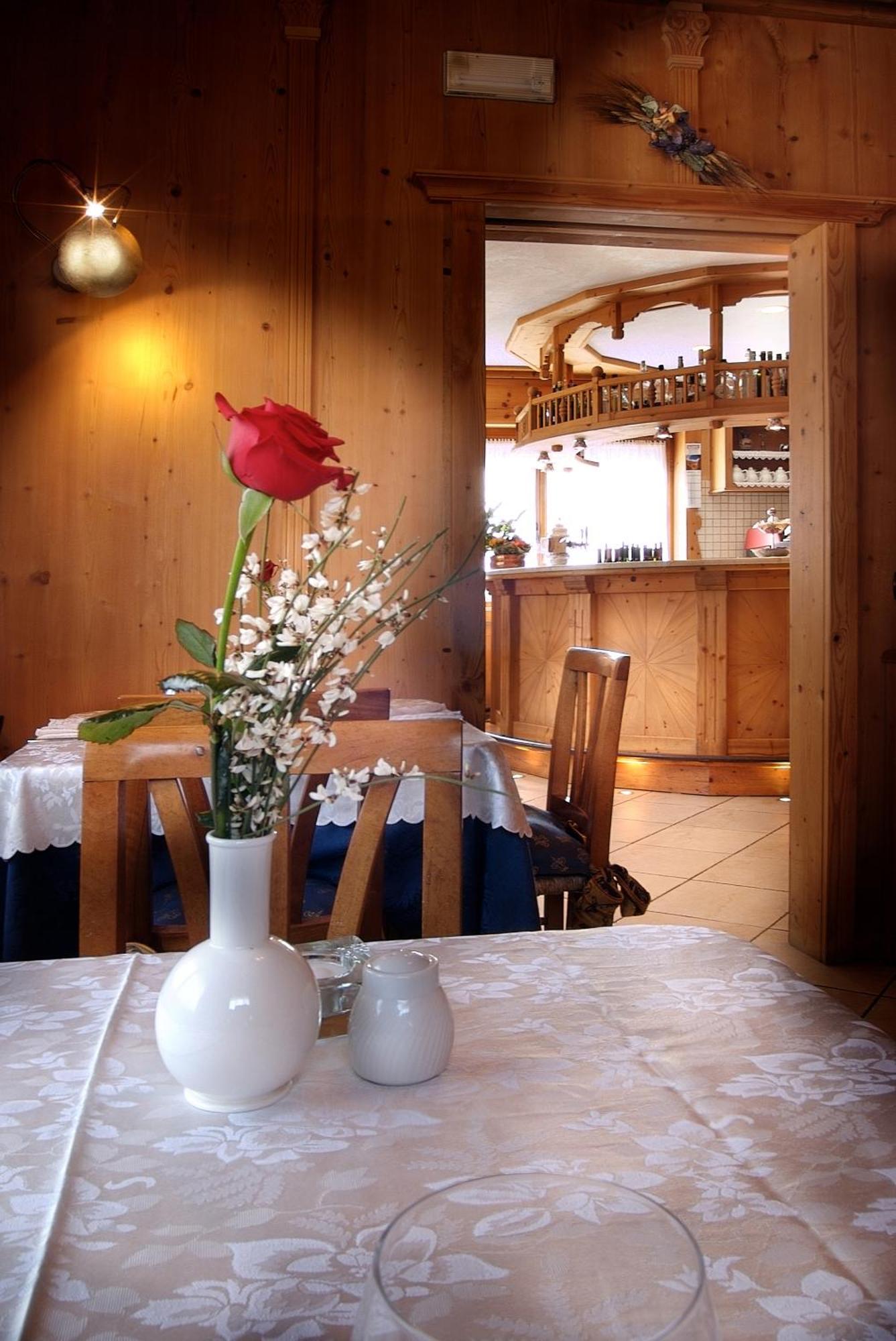 Albergo Ristorante Alle Codole Canale dʼAgordo 외부 사진