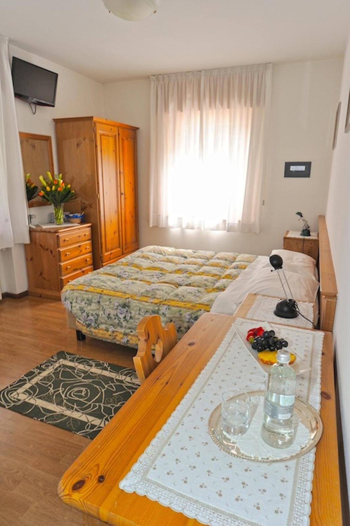 Albergo Ristorante Alle Codole Canale dʼAgordo 객실 사진
