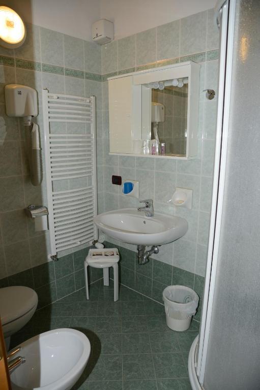 Albergo Ristorante Alle Codole Canale dʼAgordo 객실 사진